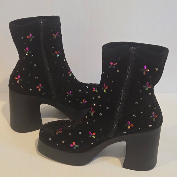 Betsey Johnson Womens Harriet Black Ankle Boots Shoes Size 9 Rhinestone Clusters - Picture 2 of 16